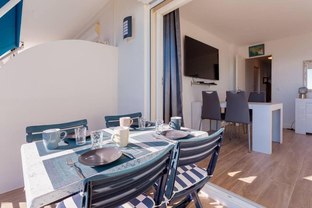 Apartment With Panoramic Sea View, Walk To The Beach - Marechal Juin By Halldis Cannes Exterior photo
